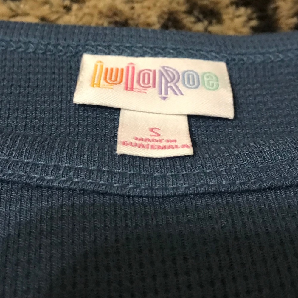 Lularoe Carly - Picture 4 of 7